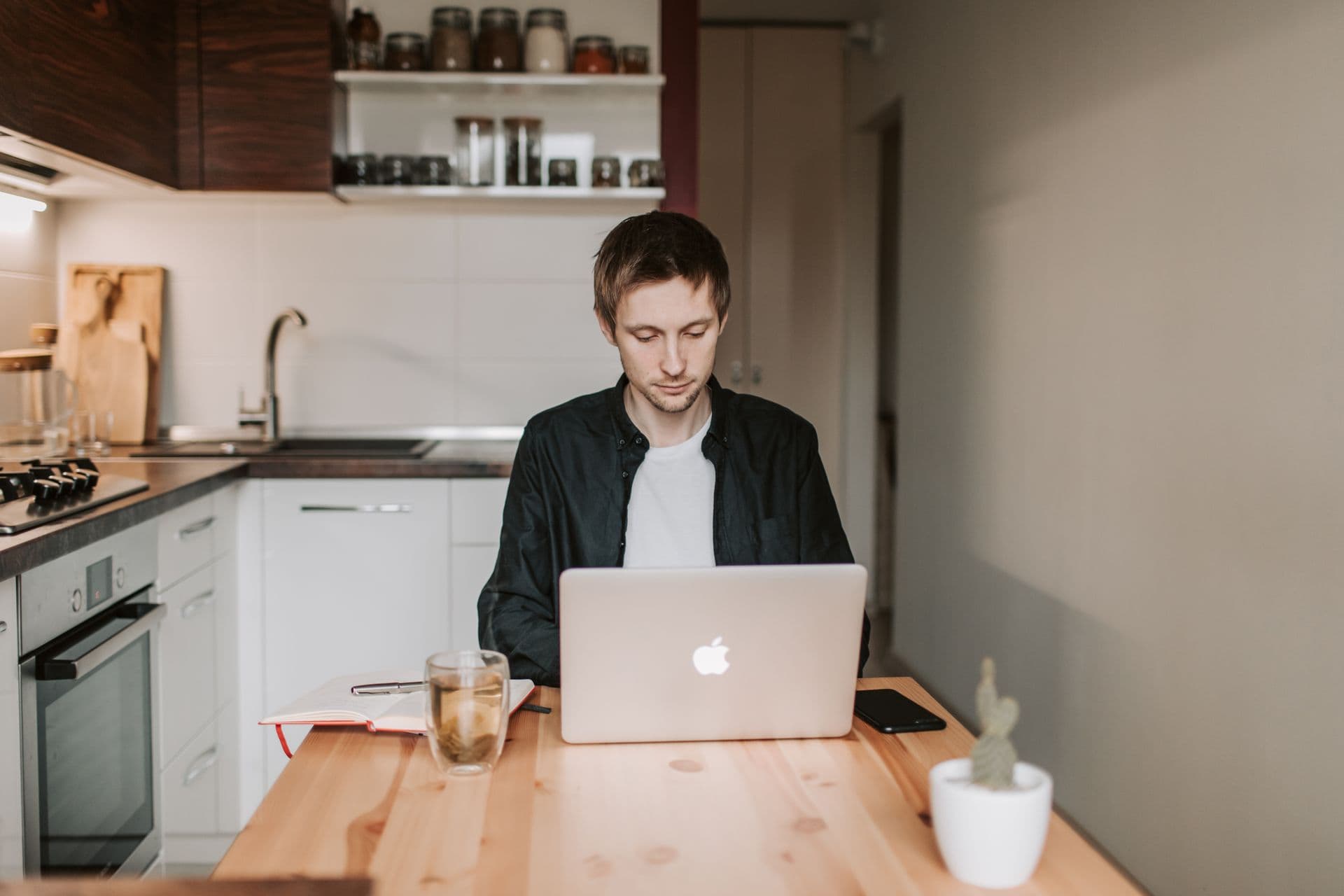 Travail et stratégie digitale dans un cadre quotidien